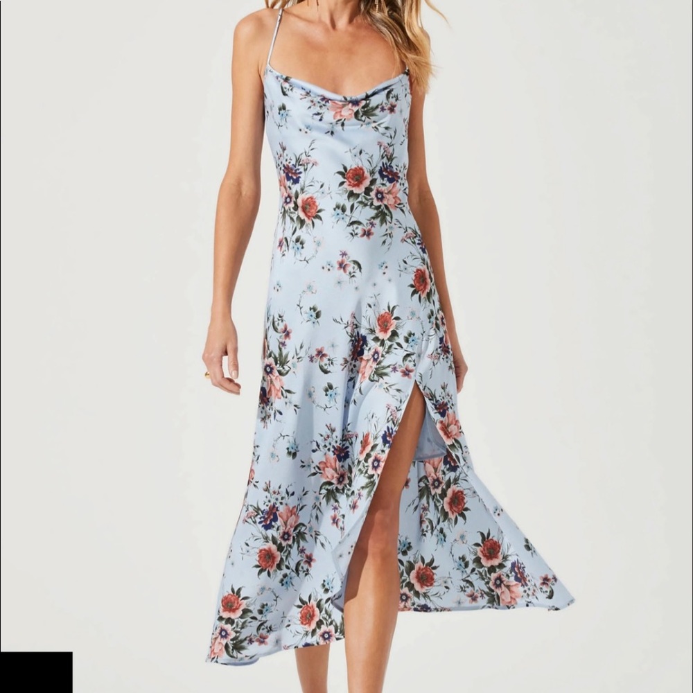 ASTR midi dress!